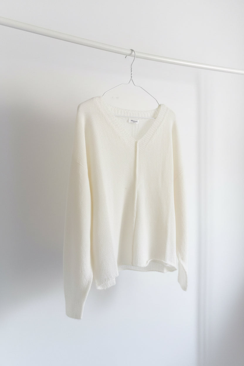 Lumen V Neck Sweater