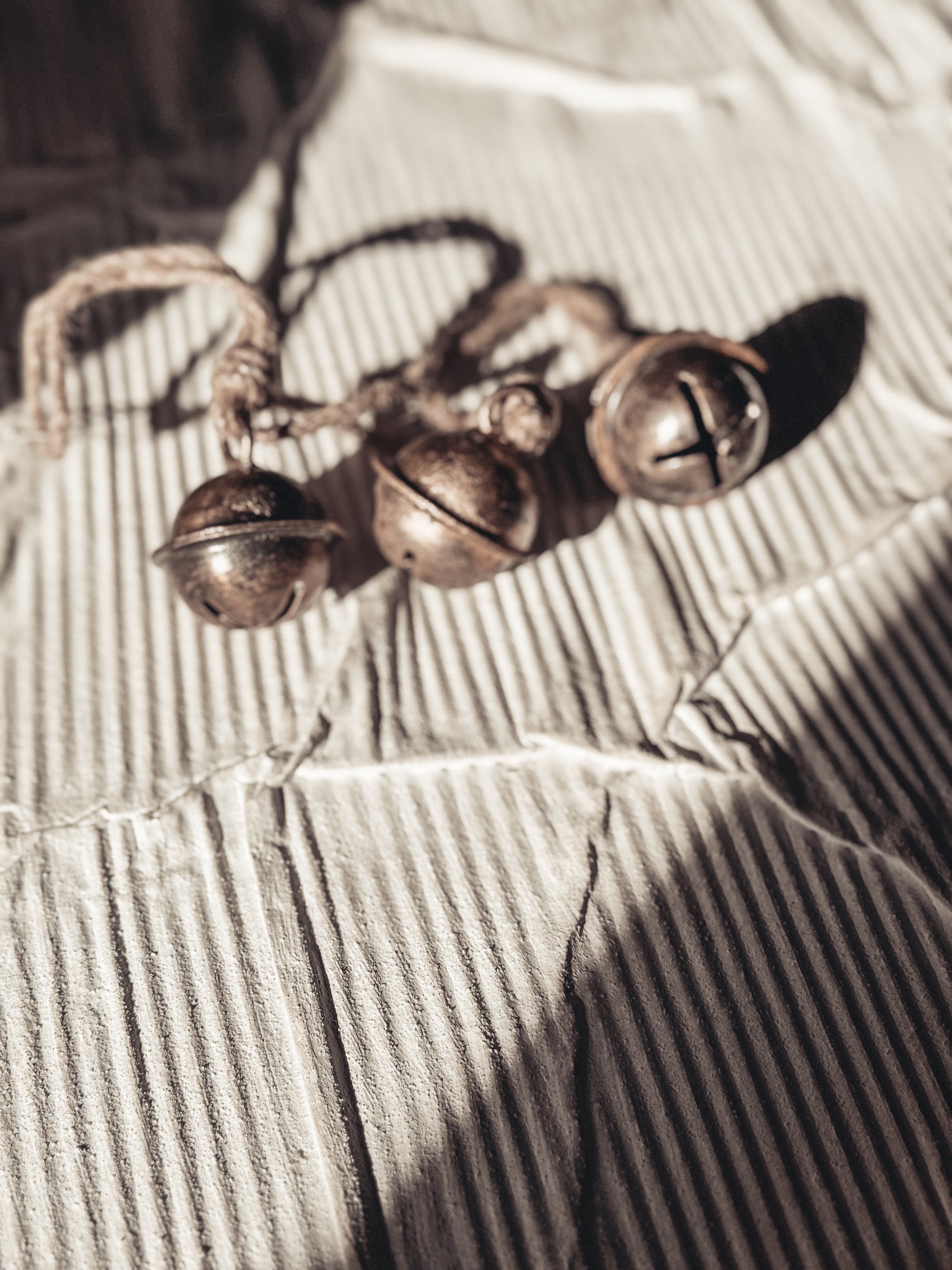 Hanging Sleigh Bells