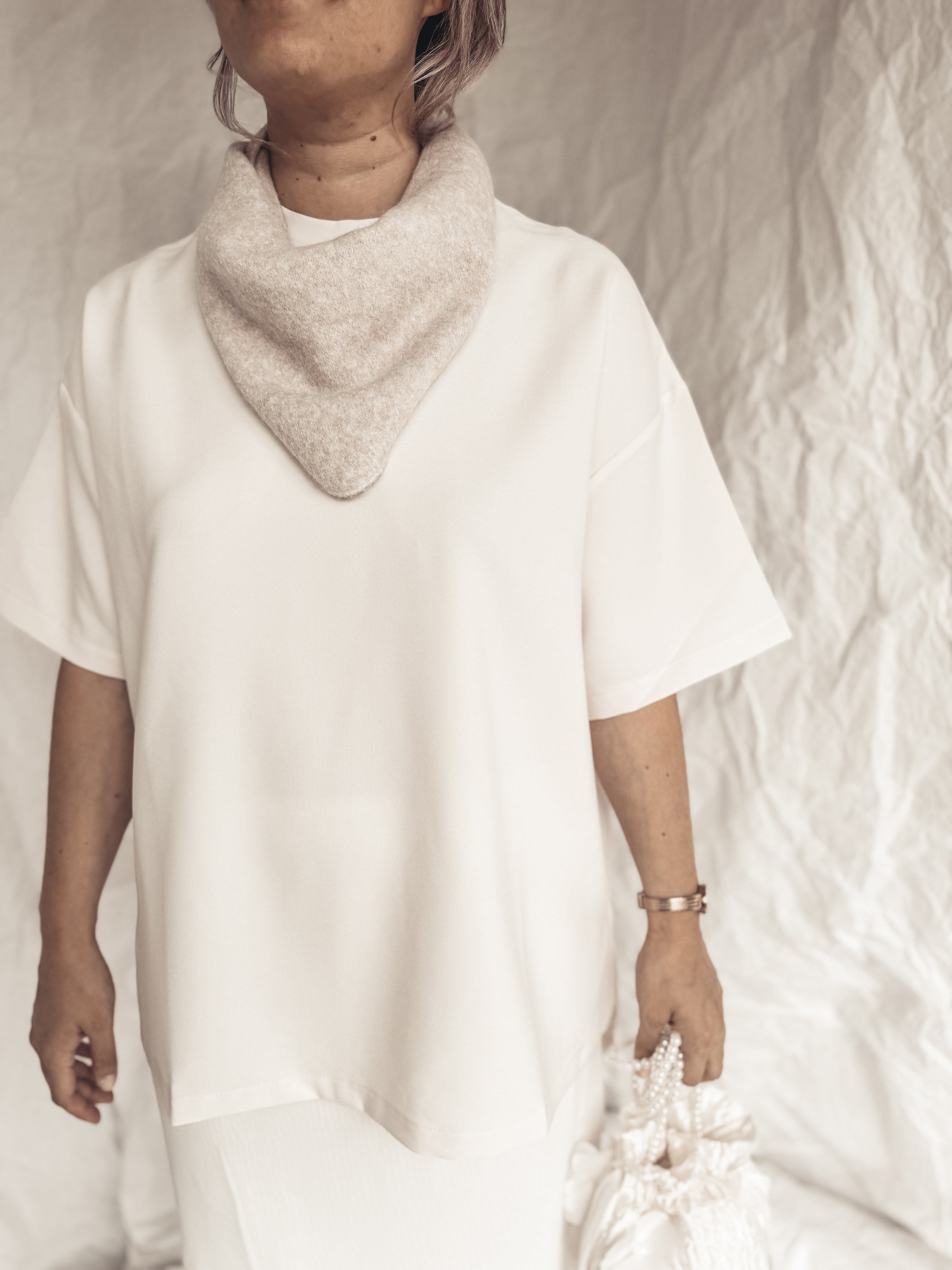 Egia Triangle Scarf