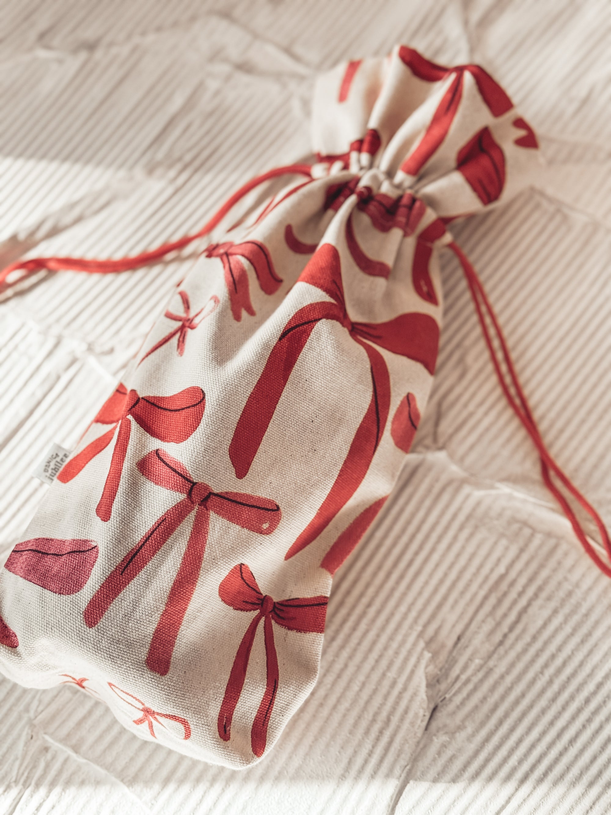 Bows Wine Bag